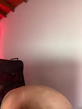 Snapshot of hannaa_brown chatting on 03.20.25 hannaa brown online show from 03.20.25