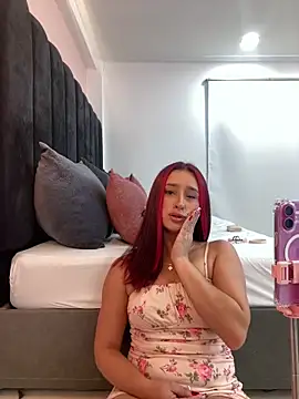 Snapshot of hannaa_brown chatting on 09.22.25 hannaa brown online show from 09.22.25