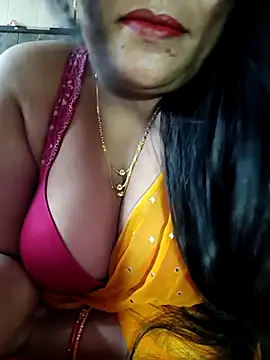 Snapshot of sneha_rose chatting on 10.09.25 sneha rose online show from 10.09.25