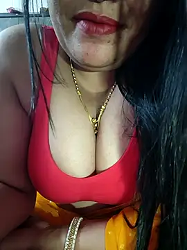 Snapshot of sneha_rose chatting on 11.13.25 sneha rose online show from 11.13.25