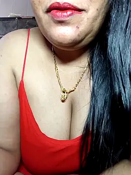 Snapshot of sneha_rose chatting on 03.04.26 sneha rose online show from 03.04.26