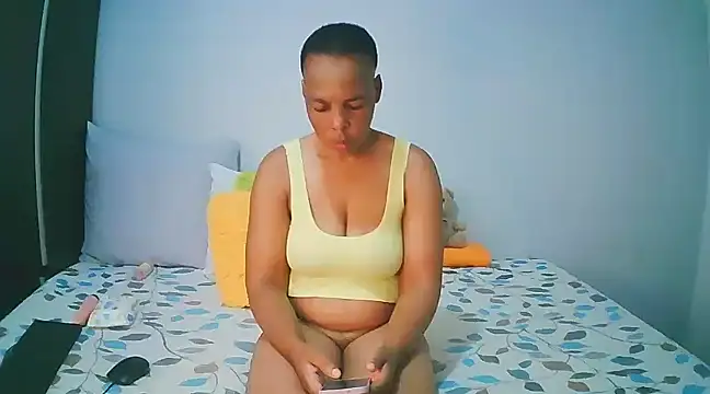 White Porshe online show from 01.30.25