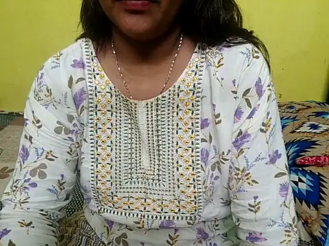 Snapshot of Sexyranibhabhi chatting on 10.29.25 Sexyranibhabhi online show from 10.29.25