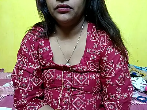 Snapshot of Sexyranibhabhi chatting on 11.15.25 Sexyranibhabhi online show from 11.15.25