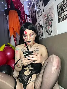 Snapshot of MoonAgnes chatting on 02.14.26 MoonAgnes online show from 02.14.26