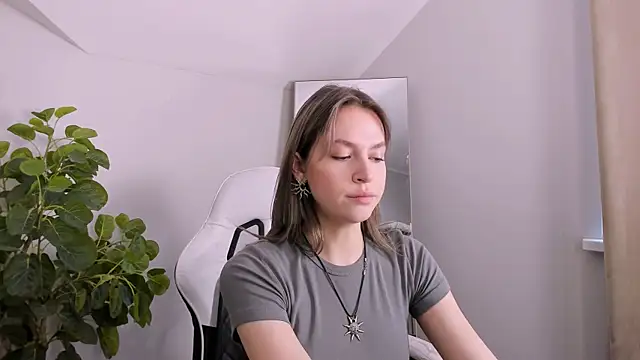 Niky  Jess online show from 01.26.25