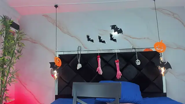 AngelaaCute  online show from 10.25.25