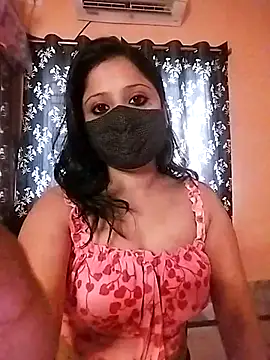 Snapshot of deepu_urs chatting on 02.18.25 deepu urs online show from 02.18.25