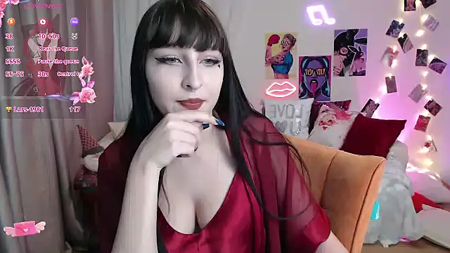 Snapshot of ElsaNeal chatting on 01.03.25 ElsaNeal online show from 01.03.25