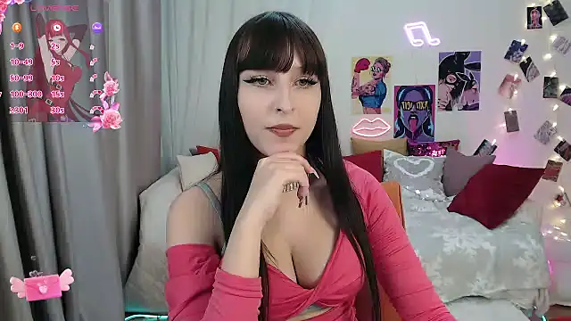 Snapshot of ElsaNeal chatting on 01.21.25 ElsaNeal online show from 01.21.25