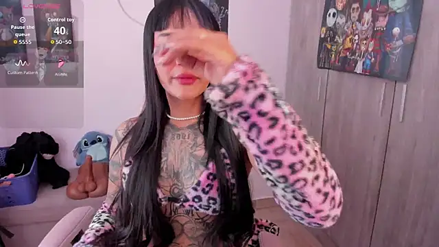 Sweet-bunny1 online show from 06.02.26