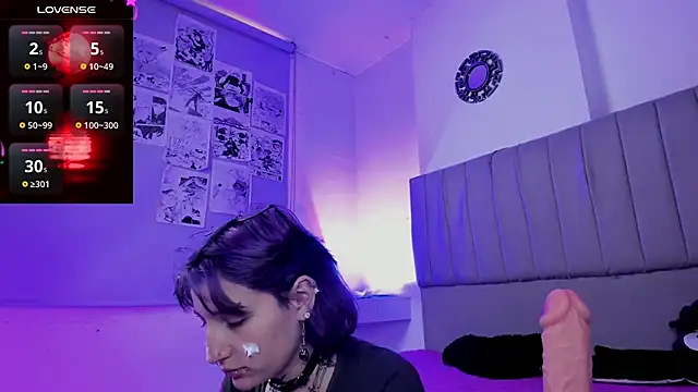 SukiFuyu  online show from 01.27.25