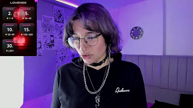 SukiFuyu  online show from 01.29.25