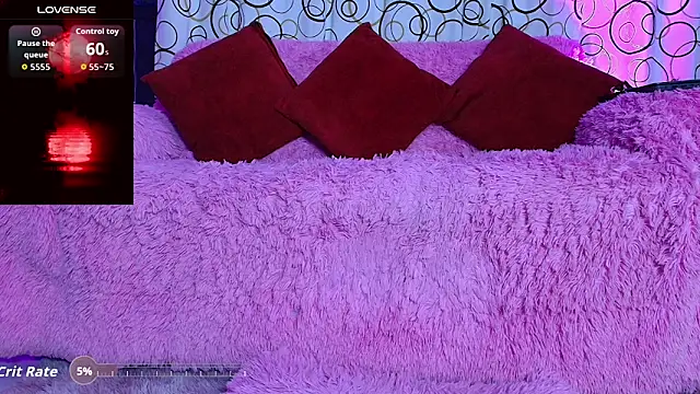 SukiFuyu  online show from 09.25.25