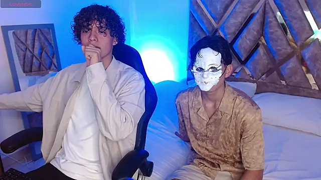 Snapshot of nickolas_moon chatting on 03.01.25 nickolas moon online show from 03.01.25