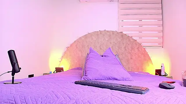 anisha x online show from 12.05.25