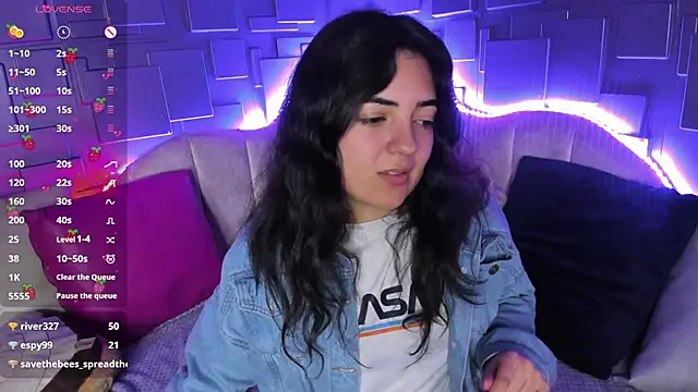 meraki fraise online show from 01.02.25