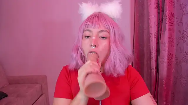 Snapshot of annika_taylor chatting on 10.19.25 annika taylor online show from 10.19.25