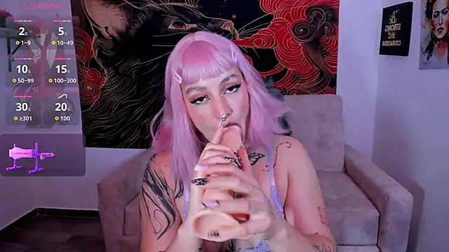 annika taylor online show from 04.16.26