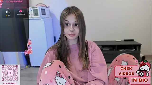 Snapshot of shy_melony chatting on 03.07.25 shy melony online show from 03.07.25