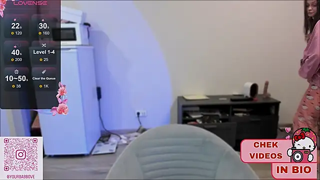 Snapshot of shy_melony chatting on 03.13.25 shy melony online show from 03.13.25