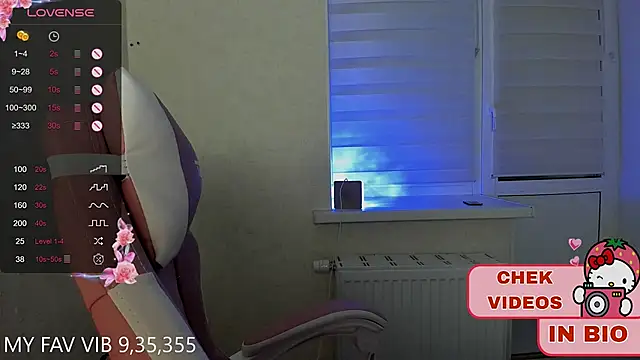 Snapshot of shy_melony chatting on 10.09.25 shy melony online show from 10.09.25