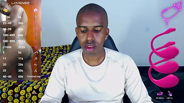 Snapshot of mrjhon26 chatting on 06.01.26 mrjhon26 online show from 06.01.26