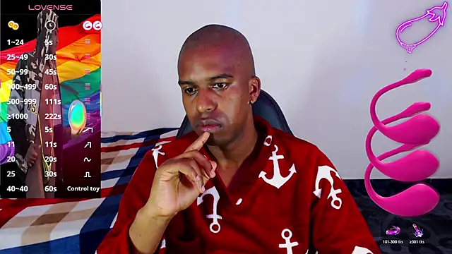 Snapshot of mrjhon26 chatting on 06.22.26 mrjhon26 online show from 06.22.26