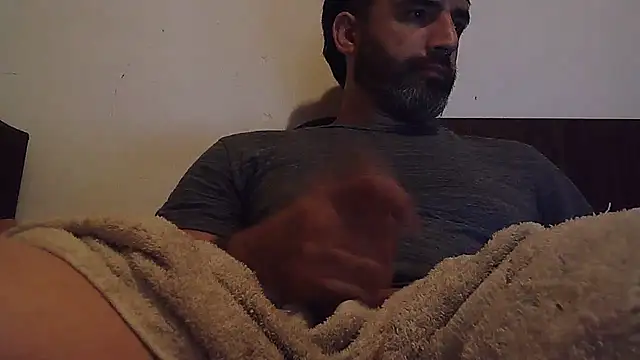 Snapshot of ozzypsico13 chatting on 11.06.25 ozzypsico13 online show from 11.06.25