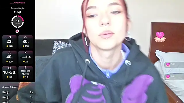 Snapshot of 3badweed3 chatting on 02.05.25 3badweed3 online show from 02.05.25