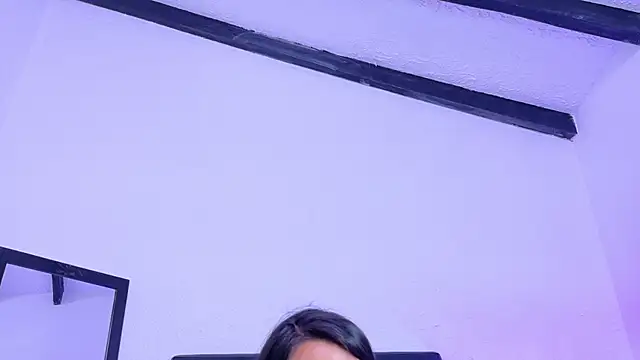 Snapshot of Skinny_hottie18 chatting on 04.29.26 Skinny hottie18 online show from 04.29.26
