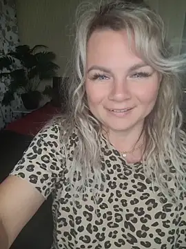 candy queeen online show from 05.24.26