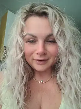 candy queeen online show from 05.30.26
