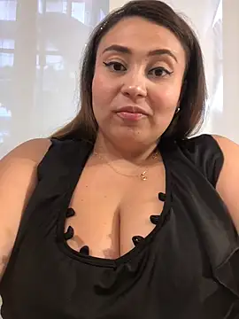 dulce santamaria online show from 12.18.24