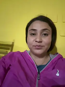 dulce santamaria online show from 03.06.25