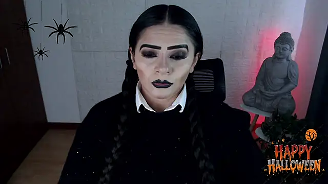 GODDESS EVANS online show from 10.31.25