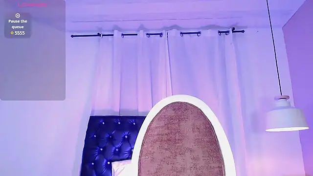 Snapshot of Zoee_babygirl chatting on 12.13.24 Zoee babygirl online show from 12.13.24