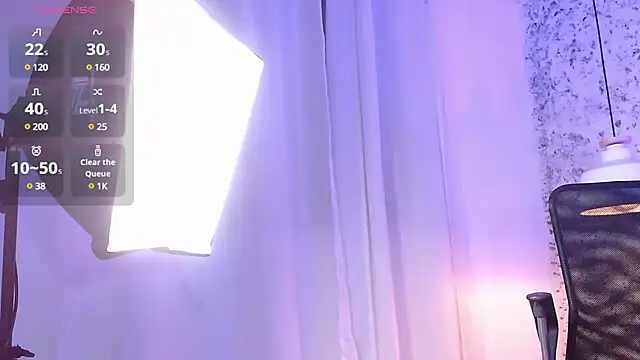 Snapshot of Zoee_babygirl chatting on 03.01.25 Zoee babygirl online show from 03.01.25