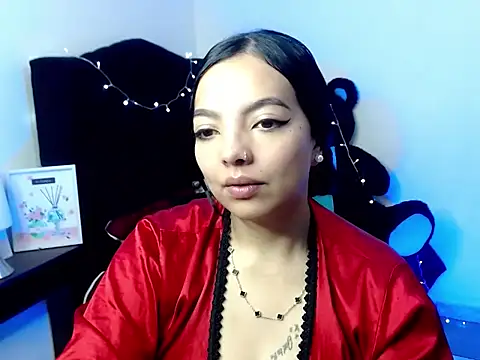 Snapshot of loren_tits24 chatting on 07.12.26 loren tits24 online show from 07.12.26