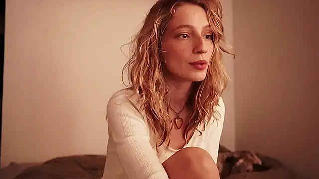 Stephany talks online show from 12.18.24