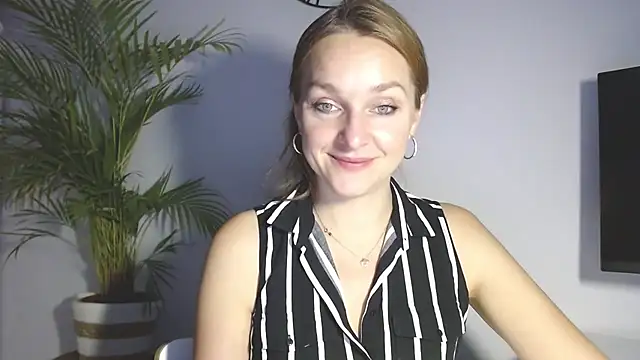 AliciaDesire online show from 12.03.25