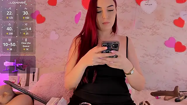 Snapshot of Hannablazze chatting on 02.16.25 Hannablazze online show from 02.16.25