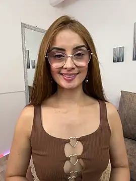 MiaaLoren online show from 02.05.26