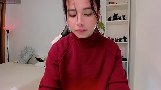 Adriennesexxx online show from 12.13.24