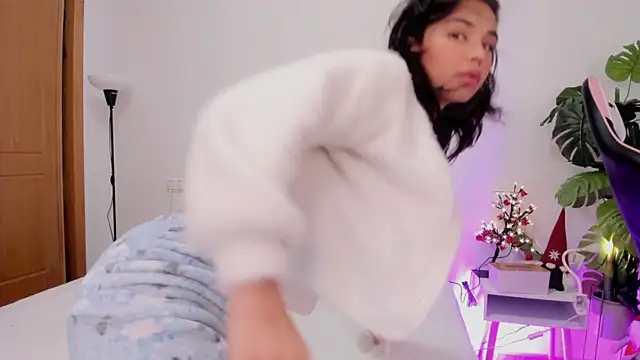 Adriennesexxx online show from 12.31.24