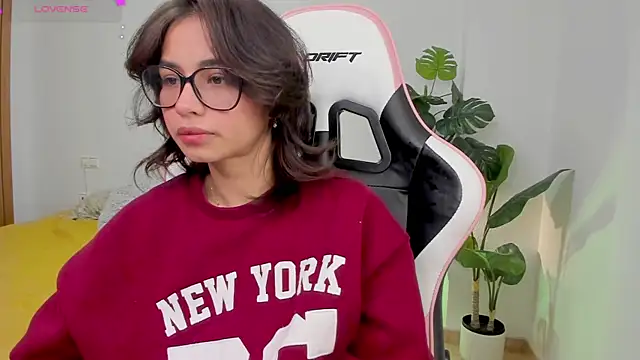 Adriennesexxx online show from 01.26.25