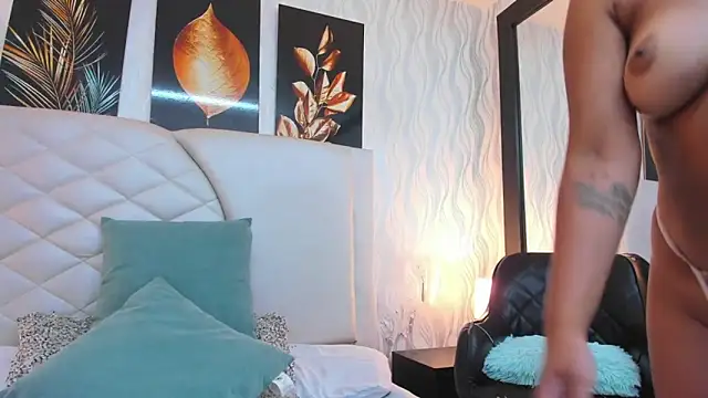 Amberr Greyy online show from 01.08.25