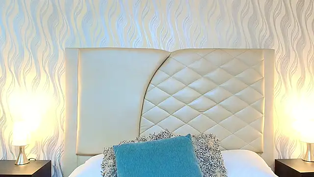 Amberr Greyy online show from 11.29.25