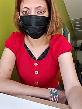 Lunababymylove online show from 03.04.25