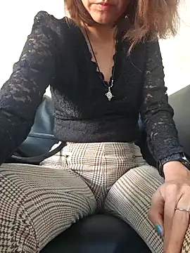 Lunababymylove online show from 09.24.25